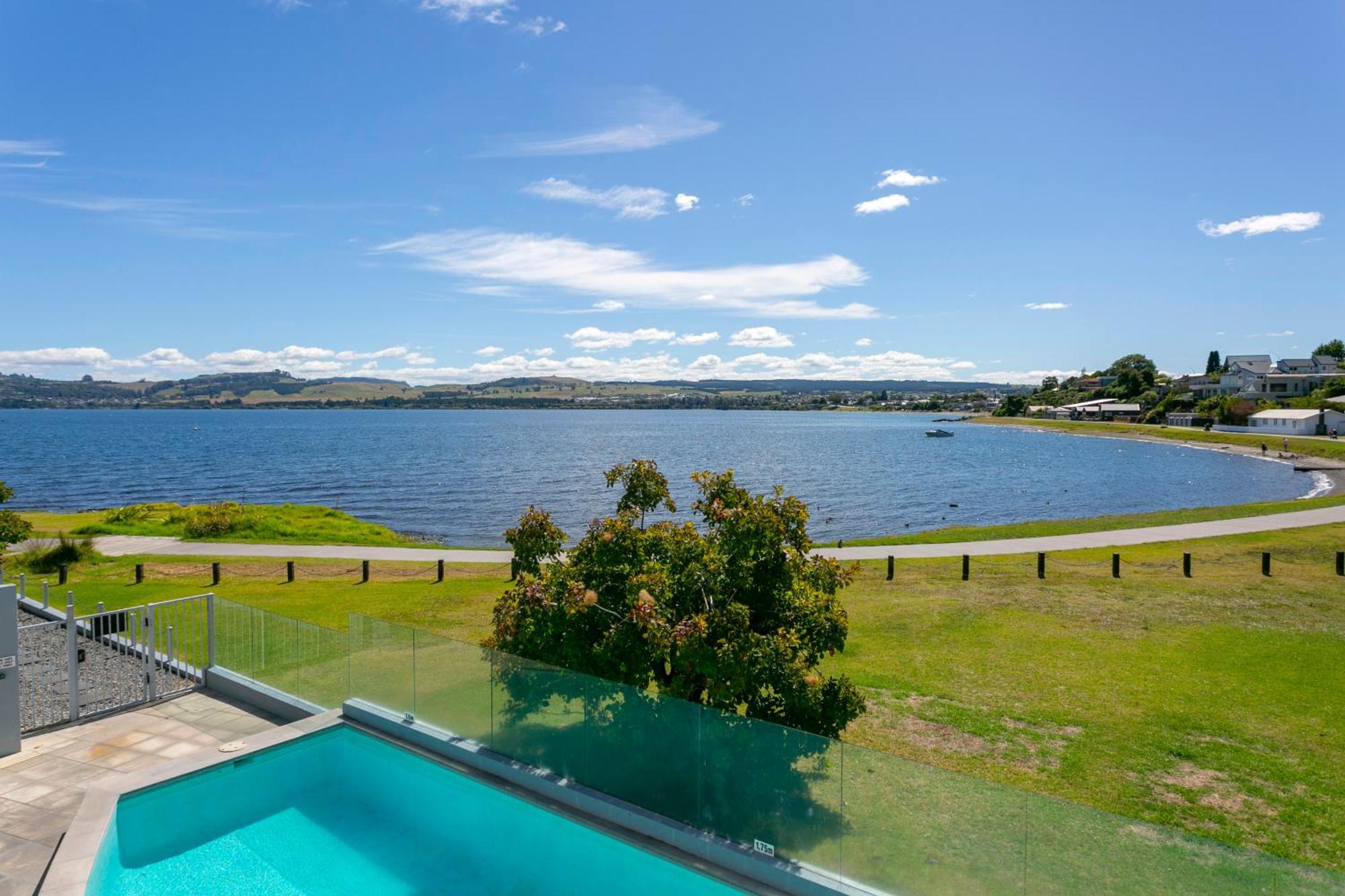 Waimahana Apartments Lac Lac Taupo Extérieur photo